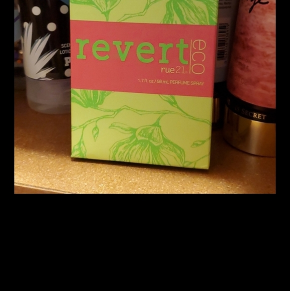 unlisted items - Picture 1 of 4